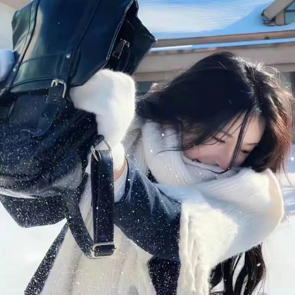 服了10年刑的陆大姑娘回来了